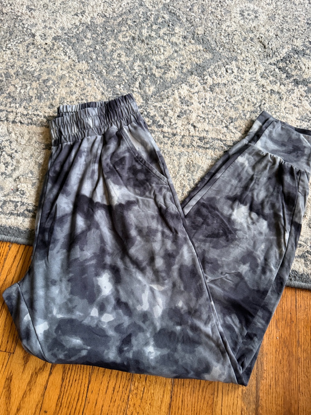 Source Unknown Gray Black Tie-Dye Jogger Pants